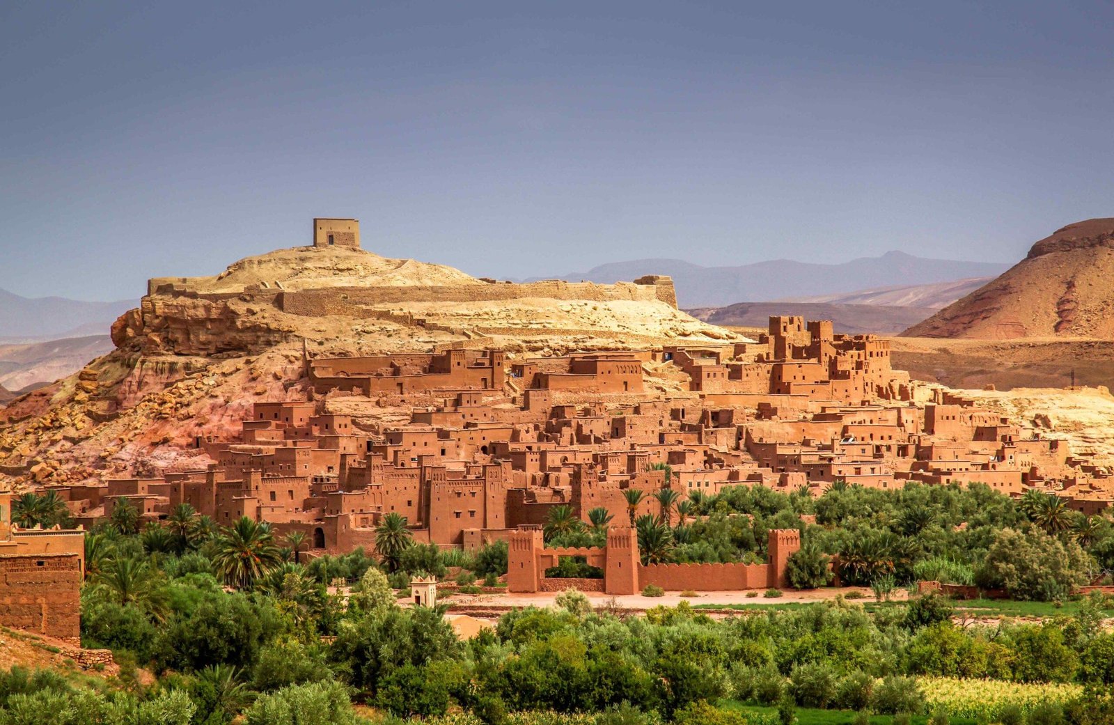 ait-benhaddou-moroccan-ancient-fortress-2025-01-09-04-22-56-utc_11zon (1)